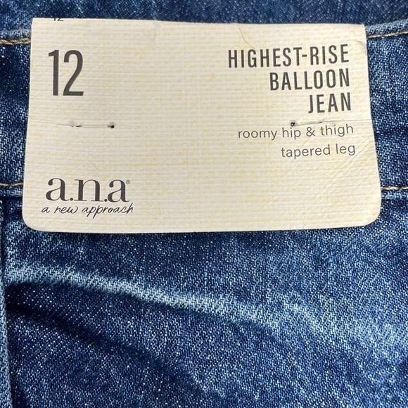 NWT a.n.a. Highest Rise Balloon Jean Dark Wash Denim Tapered Leg 12 - Picture 14 of 16